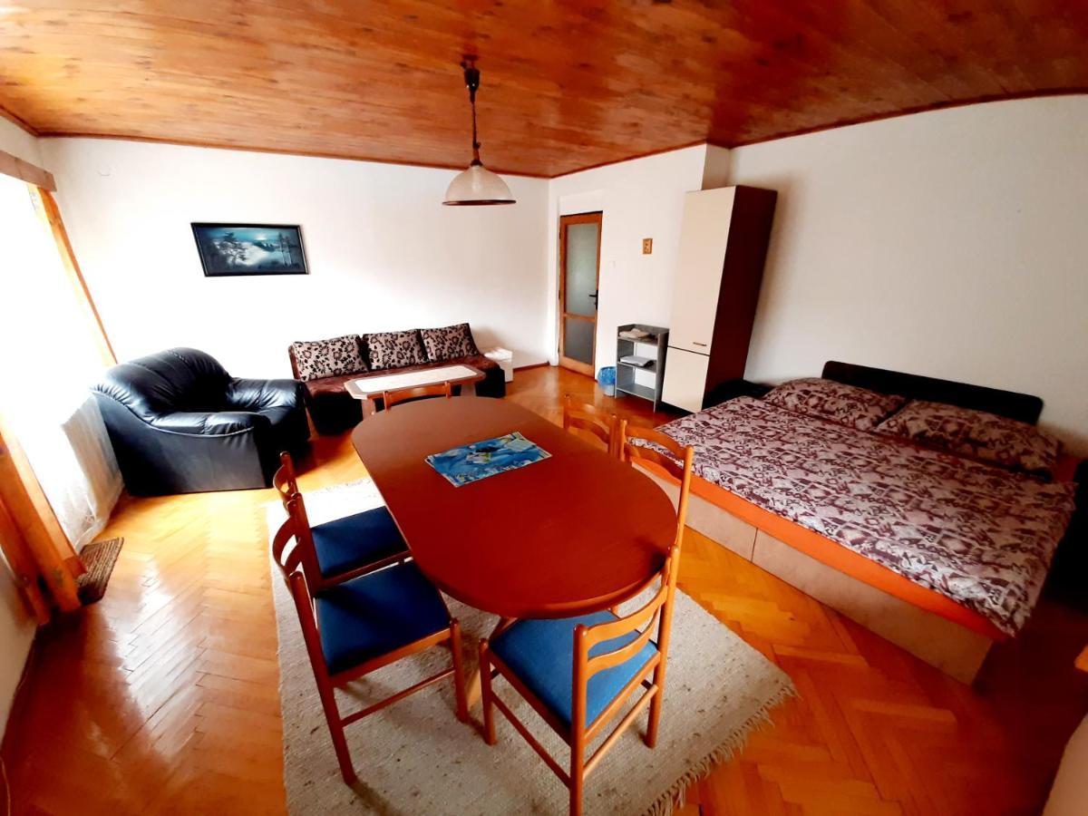 Apartmany Waldex Jetrichovice  Luaran gambar